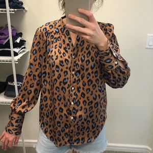 Ann Taylor Blouse in XS ❤️